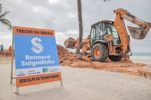 Prefeitura de Maceió inicia etapa de reurbanização de espaços de convivência na praia da Avenida