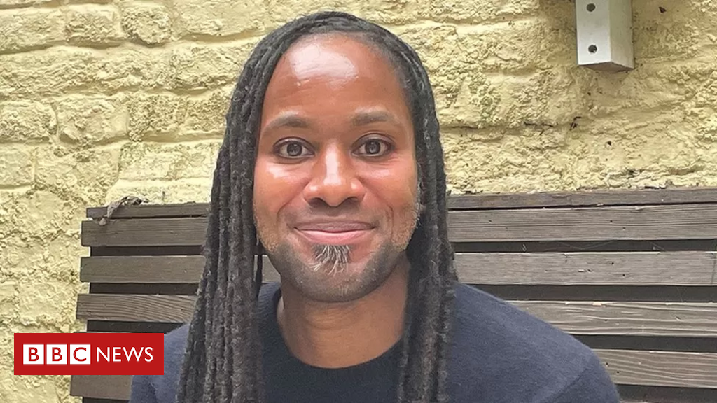 Educação: o britânico que não sabia ler e escrever até 18 anos e virou mais jovem professor negro de Cambridge