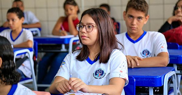 Rede estadual inicia o ano letivo com mais de 160 mil alunos matriculados