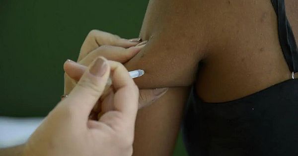 Em uma semana, Brasil aplica mais de 1 milhão de doses da vacina bivalente