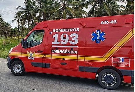 Bebê se engasga com leite materno e é salvo com a ajuda de bombeiro em União dos Palmares