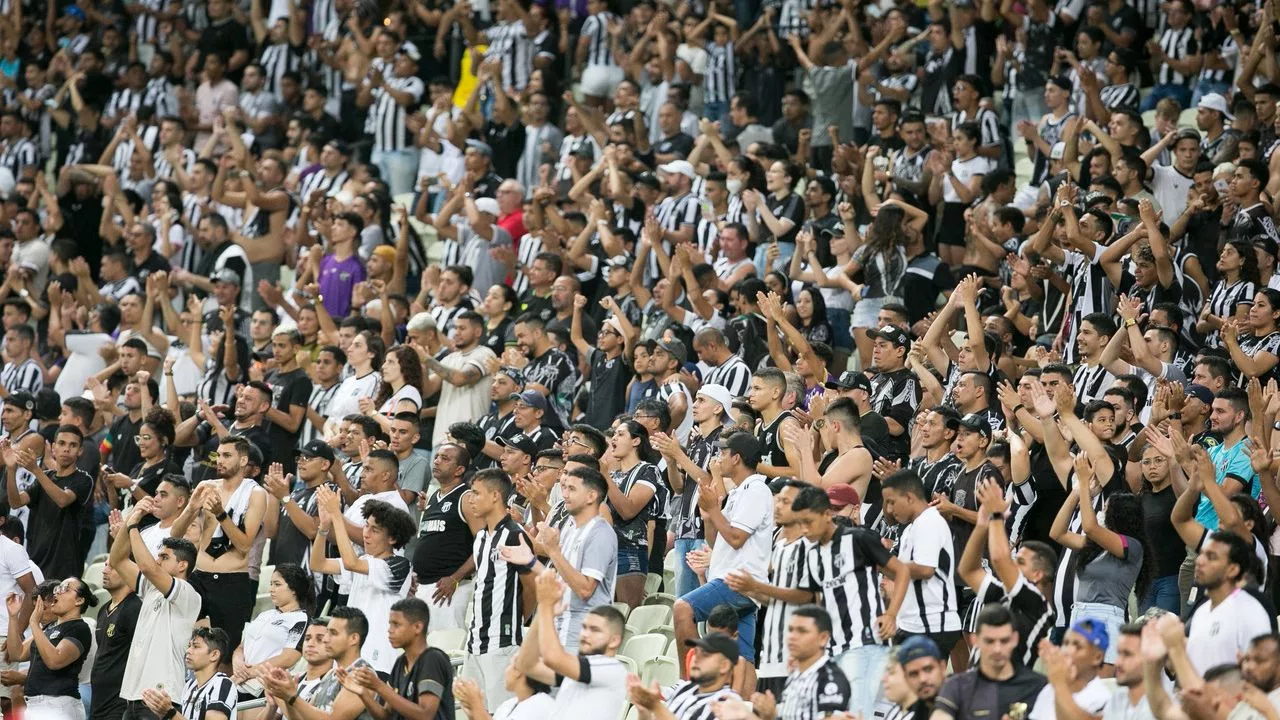 Ceará é multado por cantos homofóbicos registrados no jogo contra o Vila Nova pelo Brasileirão