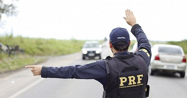 Foragido da Justiça por quatro crimes é preso em abordagem na estrada, em Palmeira dos Índios