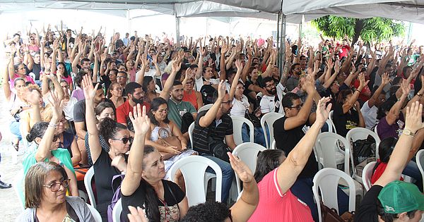 Greve nas escolas da rede estadual começa nesta quinta-feira (24)