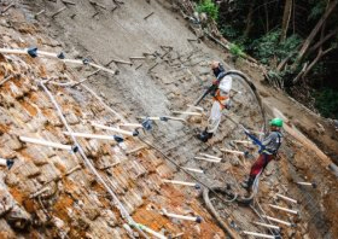 Prefeitura de Maceió avança e executa 80% das obras de contenção de encostas do Vale do Reginaldo