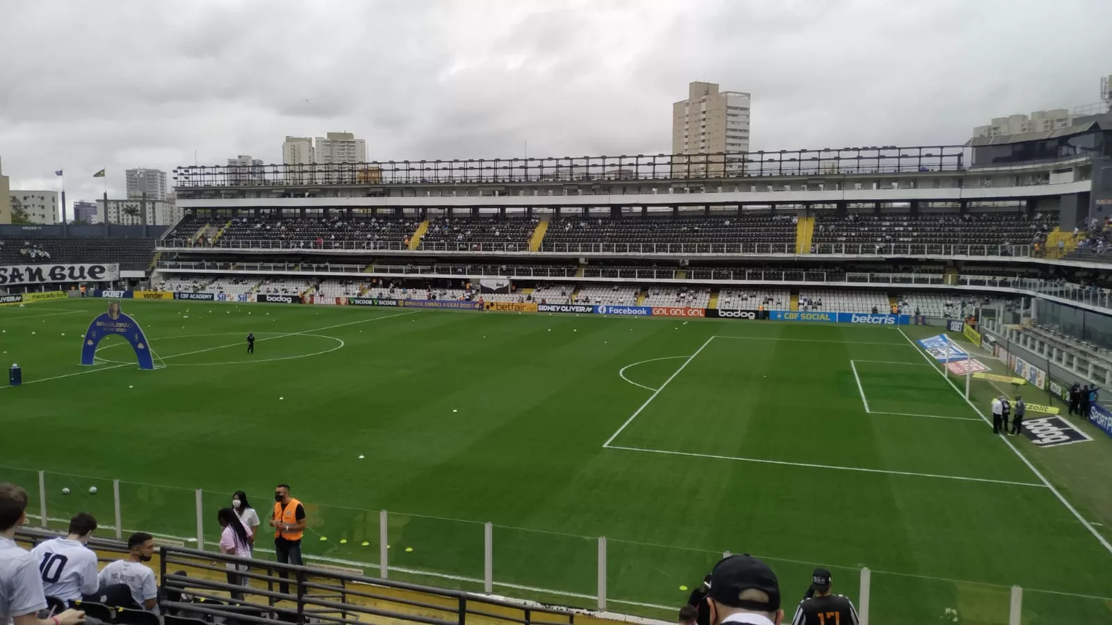 Sem Morumbi, São Paulo faz acordo para mandar jogo contra o Red Bull Bragantino na Vila Belmiro