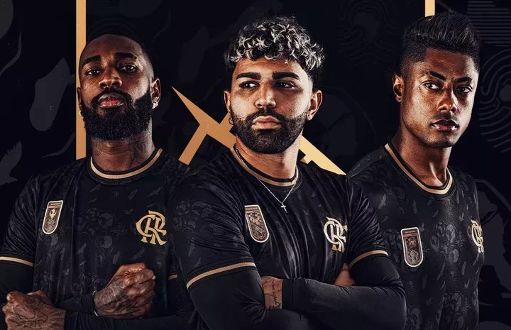 Flamengo lança nova camisa em homenagem ao mês da Consciência Negra; veja o modelo