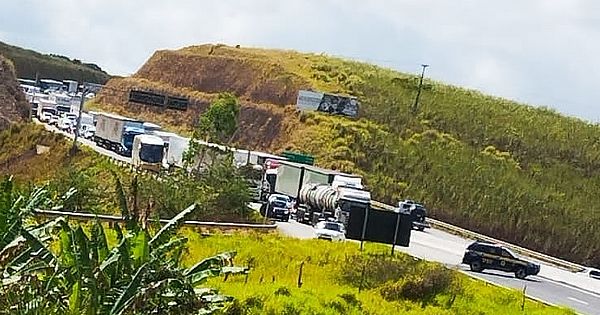 Trecho da BR-101, em Joaquim Gomes, é liberado após mais de 8h de protesto de indígenas