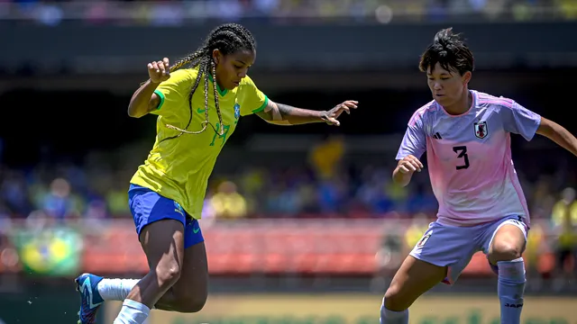 A seleção feminina em xeque: por que a bola de Debinha não entrou?