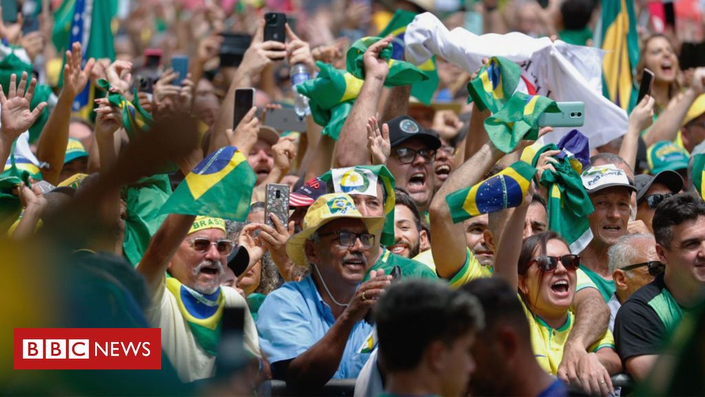 Protesto de Bolsonaro na Avenida Paulista: manifestantes citam suas motivações