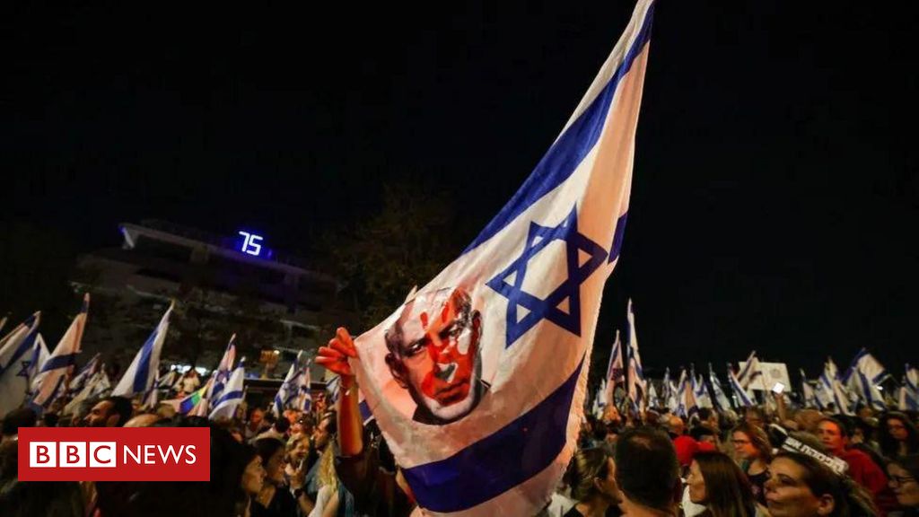 Israel: o megaprotesto contra Netanyahu que revela a forte divisão política