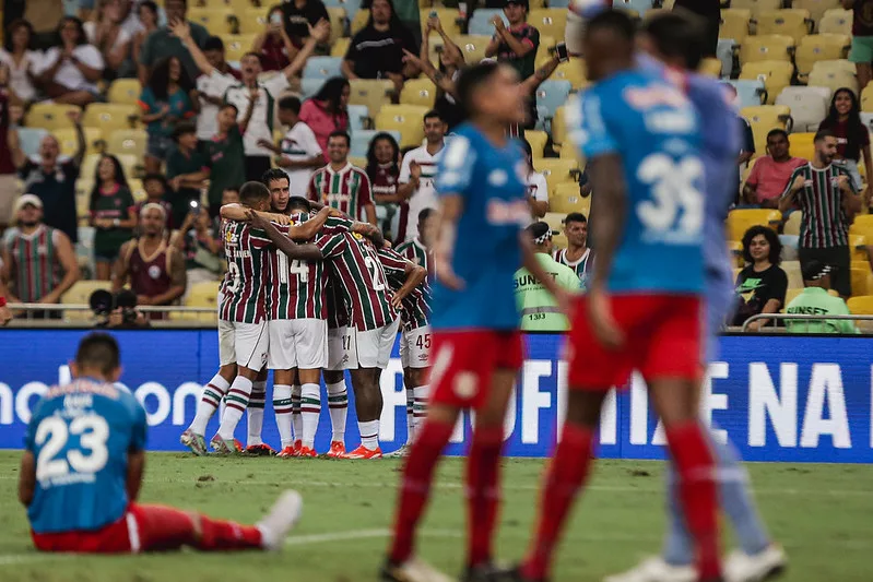 Fluminense e Red Bull Bragantino iniciam caminhada no Brasileirão