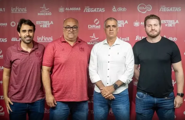 CRB apresenta novo diretor de futebol que crava permanência