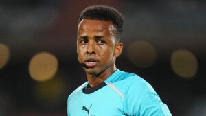 Por que ‘o melhor árbitro da África’ foi barrado nos EUA e ficará fora da Copa do Mundo: ‘Fui interrogado por 11 horas’