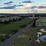 Governo define horário de expediente em jogos do Brasil na Copa